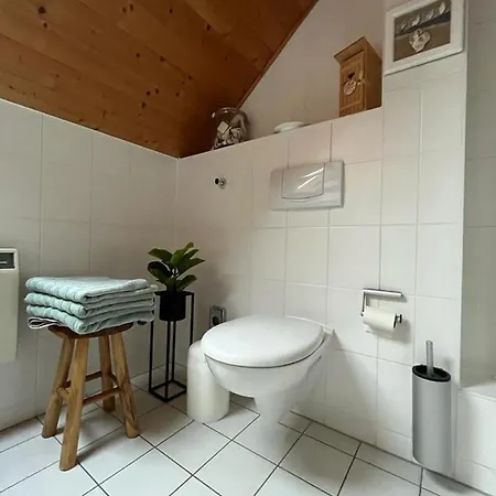 Js Feriendomizile Haus Sonnenschein Bettwaesche Handtuecher Inkl Дом отдыха